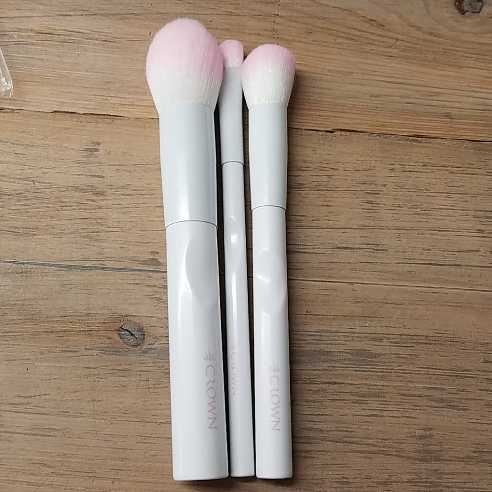 Crown Makeup Brush Set